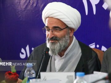 «نماز» محور تقویت هویت دینی؛ مدرسه محل تربیت انسان‌های متعهد و آگاه