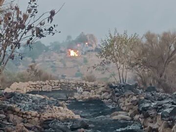 آتش به جان منطقه چهنارو در روستای جبل‌النارویه فیروزآباد فارس افتاد