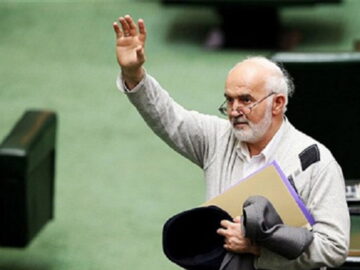 احمد توکلی؛ اقتصاددان منتقد، اصولگرای صریح‌الهجه