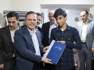 نخبگان علمی طلایه‌داران پیشرفت و اقتدار آینده ایران هستند