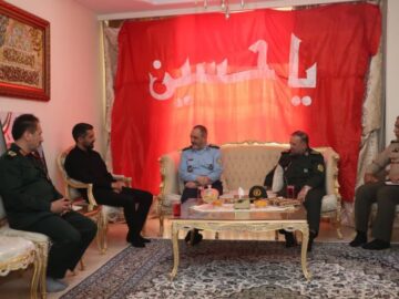 دیدار وزیر دفاع با خانواده سردار شهید ربانی