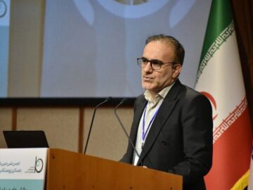 رئیس زاده: نبود قوانین شفاف علت اصلی نارسایی‌های حوزه سلامت است