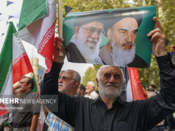 راهپیمایی جمعه خشم و نصر در اسلامشهر برگزار شد