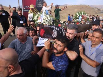 تشییع باشکوه پیکر «حمید مرادی» در سنندج