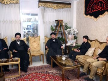 دیدار سید حسن خمینی با خانواده سپهبد شهید محمد باقری