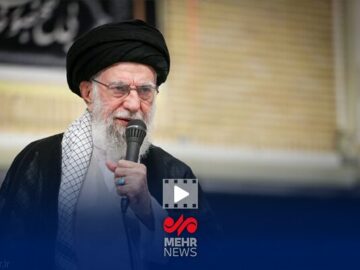 فیلم کامل بیانات رهبر انقلاب اسلامی در مراسم بزرگداشت شهدای جنگ تحمیلی