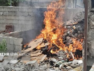 مهار سریع آتش‌سوزی در بازار تاریخی رشت؛ هشدار جدی به شهروندان