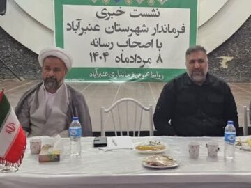 خبرنگاران برای آگاهی مردم ایثار و ازخودگذشتگی می‌کنند