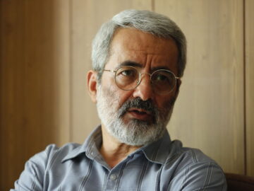 بازی‌های سیاسی و تهدید وحدت