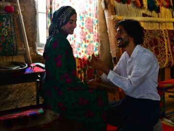 «اتاقک گلی»؛ عاشقانه‌ای در میانه نبردی خونبار