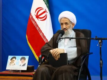 نماینده ولی فقیه در مازندران :مسوولان مشکلات خبرنگاران را به درستی پیگیری کنند
