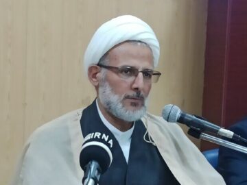 نماینده مجلس خبرگان: عزت برابر دشمنان در گرو تکیه بر رهبری است 