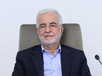 وزیر کشور: سرمایه‌گذاری در انرژی‌های تجدیدپذیر؛ راهی مطمئن برای بازگشت سرمایه است