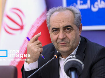 سیاست رئیس‌جمهور مبنی بر تفویض اختیارات به استانداران در وزارتخانه‌ها نیز عملیاتی شود