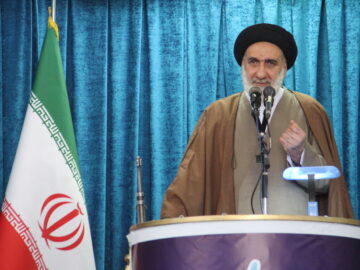 امام جمعه شهرکرد: فرایند سرمایه‌گذاری در چهارمحال و بختیاری تسهیل شود