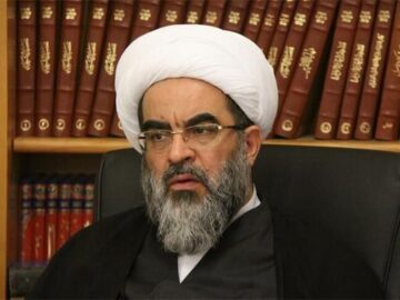 هیچ‌کس به اندازه مقام معظم رهبری به مبانی امام آگاهی ندارد