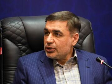 معاون استاندار فارس: موانع سرمایه‌گذاری در استان را برمی‌داریم