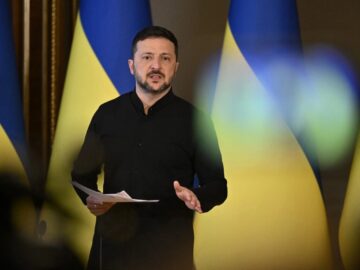 اعلام آمادگی «زلنسکی» برای دیدار با «پوتین»/کی‌یف برای فشار بر مسکو دست به دامن شانگهای شد