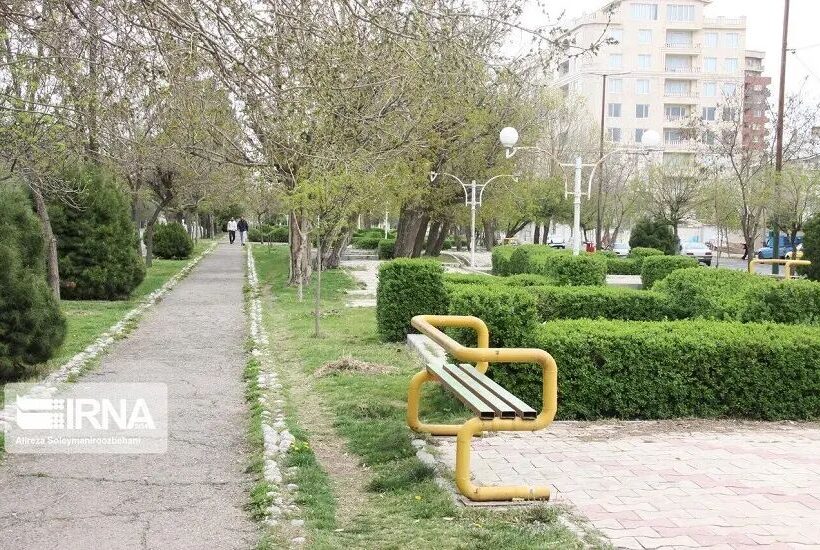 شهردار پردیس: آبیاری فضاهای سبز فقط با پساب انجام می‌شود