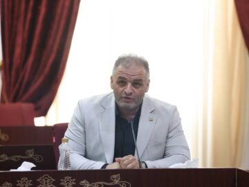 انوشیروانی: معافیت مالیاتی باشگاه‌ها نرخ بیکاری را کاهش می‌دهد