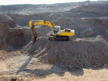 موانع اداری و فرسودگی ماشین‌آلات، مانع شکوفایی ظرفیت معدنی زنجان است