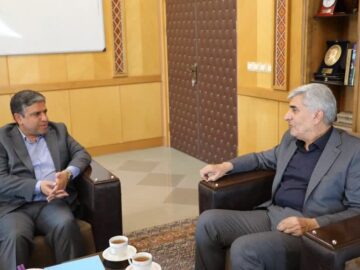 دستیار رئیس جمهور: آماده تکمیل پروژه‌های نیمه تمام استان اردبیل هستیم