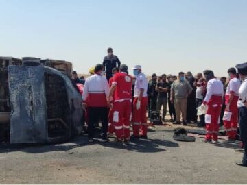 ۱۴ مصدوم و یک فوتی در سانحه رانندگی حامل زائران ایرنی در عراق