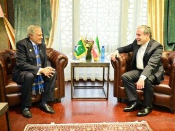 پیام عراقچی در آستانه سفر رئیس جمهور به لاهور و اسلام آباد: زنده باد دوستی ایران و پاکستان
