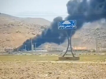 مهار آتش در کارخانه اکسین پلدختر/ فعالیت دوباره تا ۱۰ روز آینده