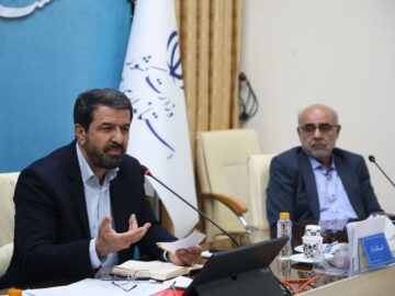 نشست استاندار همدان با احزاب؛ از بازخوانی تجربه وفاق ملی تا تأکید بر توسعه تحولی