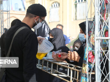 خدمت در مسیر عاشقی؛ شکوه ایثار زیر آفتاب داغ مهران