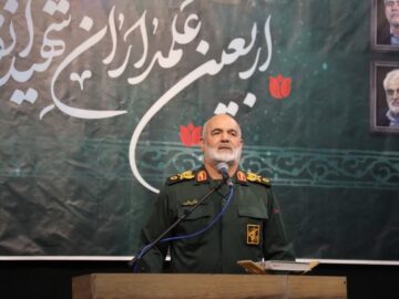 فرمانده قرارگاه کربلا در جنوب غرب: تکلیف اصلی در مقابل دشمن، وحدت و انسجام ملی است