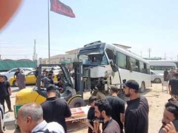 تصادف مینی‌بوس حامل زائران ایرانی در محور نجف به کربلا/۱۶ نفر مصدوم شدند
