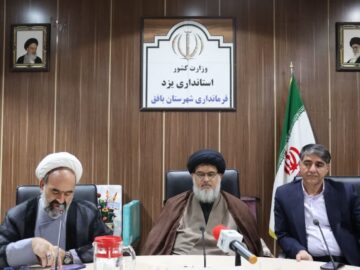 سرپرست ارشاد یزد: رقابت سالم هنرمندان، مسیر پیشرفت را هموار می‌کند 