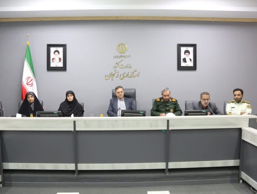 استاندار زنجان: خدمت به خانواده شهدا وظیفه‌ انسانی و انقلابی است