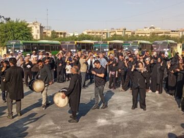 اعزام نخستین کاروان زائران اربعین از اسلامشهر با ۲۵ دستگاه اتوبوس
