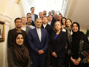 گپ‌وگفت جلالی با سردبیران رسانه‌های روس و خبرنگاران ایرانی