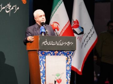 معاون رئیس جمهور: مدافعان حرم جنگ ۱۲ روزه را سال‌ها به تاخیر انداختند
