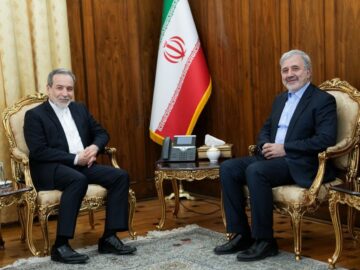 دیدار سفیر ایران در عربستان سعودی با عراقچی