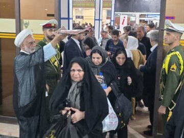 ۴۵۰ نفر با قطار از یزد عازم پیاده‌روی اربعین شدند