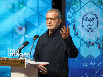 پزشکیان: دولت با آغوش باز از جهادگران و دانشمندان استقبال می‌کند