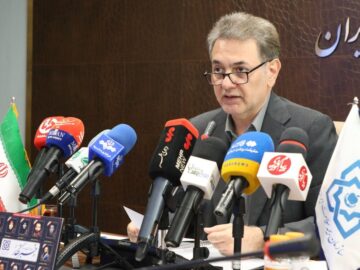 حدود ۳۰ تا ۴۰ درصد هزینه‌های حوزه سلامت، تقاضای القایی و غیرضروری است