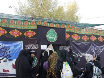 میزبانی ۱۵۰۰ مادر و کودک در قرارگاه زینبیه شهر کربلا