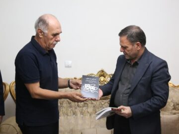 استاندار از پژوهشگر زنجانی تجلیل کرد
