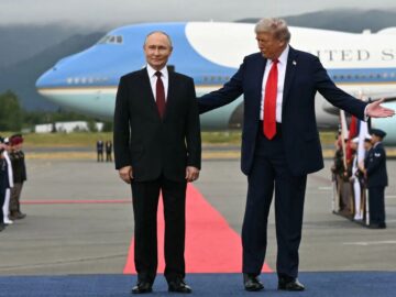 پوتین دیدار با  ترامپ را به موقع و مفید خواند