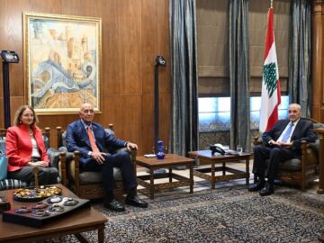 سفر بی‌حاصل «باراک» به لبنان/ حزب‌الله اردوگاه واشنگتن و متحدانش را به هم ریخته است