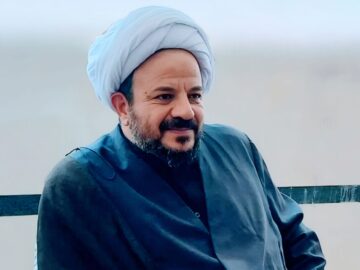 امام‌جمعه بویین میاندشت: آزادگان روایتگران ایثار و استقامت دوران دفاع مقدس هستند