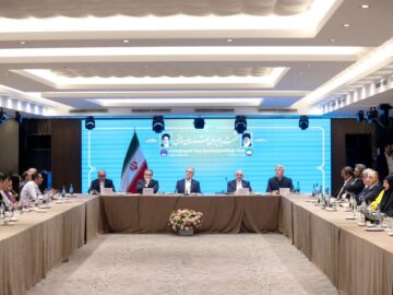 رئیس جمهور: ارمنی‌ها در جامعه ایران بسیار خوشنام، محبوب و عزیز هستند