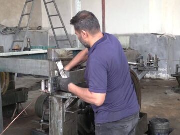 امیدی که به این کارخانه برگشت/ احیای واحدهای تولیدی راکد کردستان یکی پس از دیگری