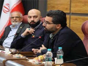 دیدار صمیمانه معاون منابع انسانی و امور اجتماعی شرکت فولاد خوزستان با جمعی از بازنشستگان